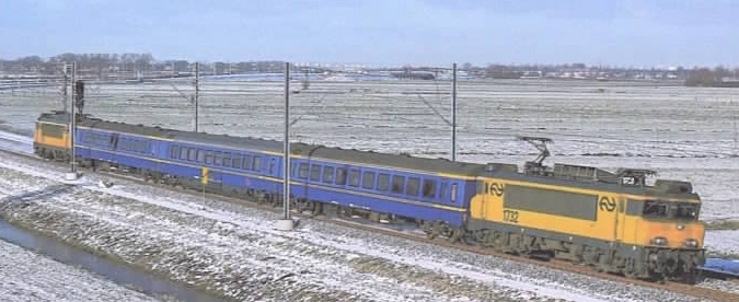 311927